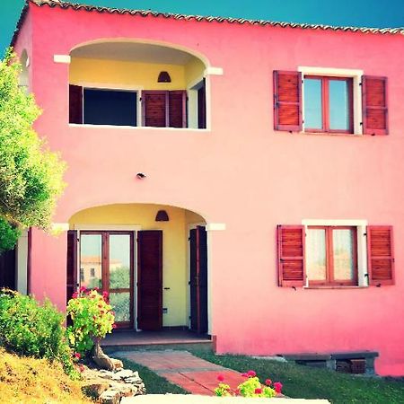 Da Mario E Maria Apartment Aglientu Ngoại thất bức ảnh