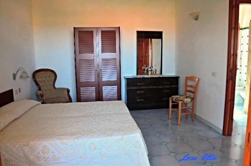 Da Mario E Maria Apartment Aglientu Ngoại thất bức ảnh